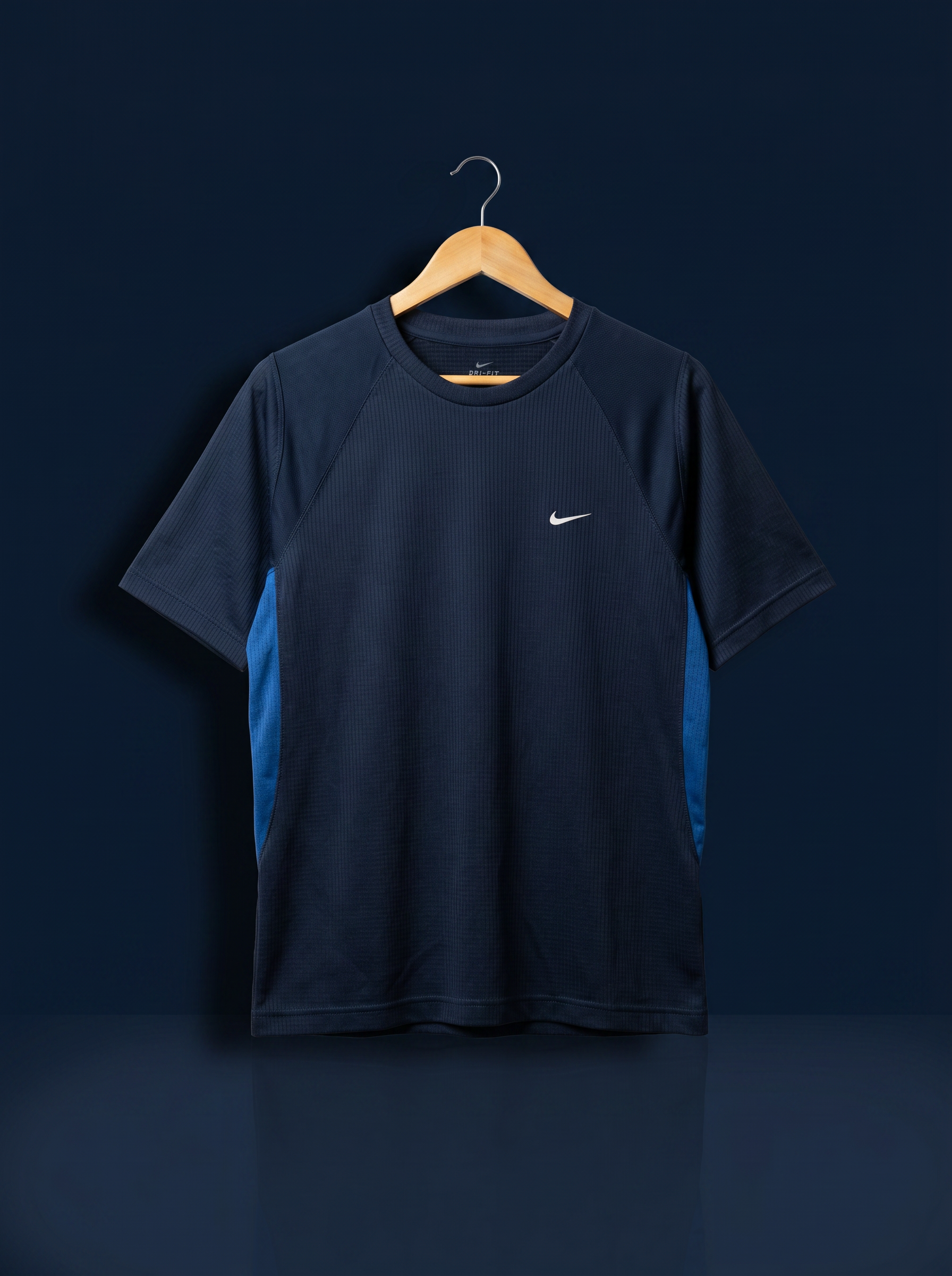 Nike Blue Panel Tee. ❄️