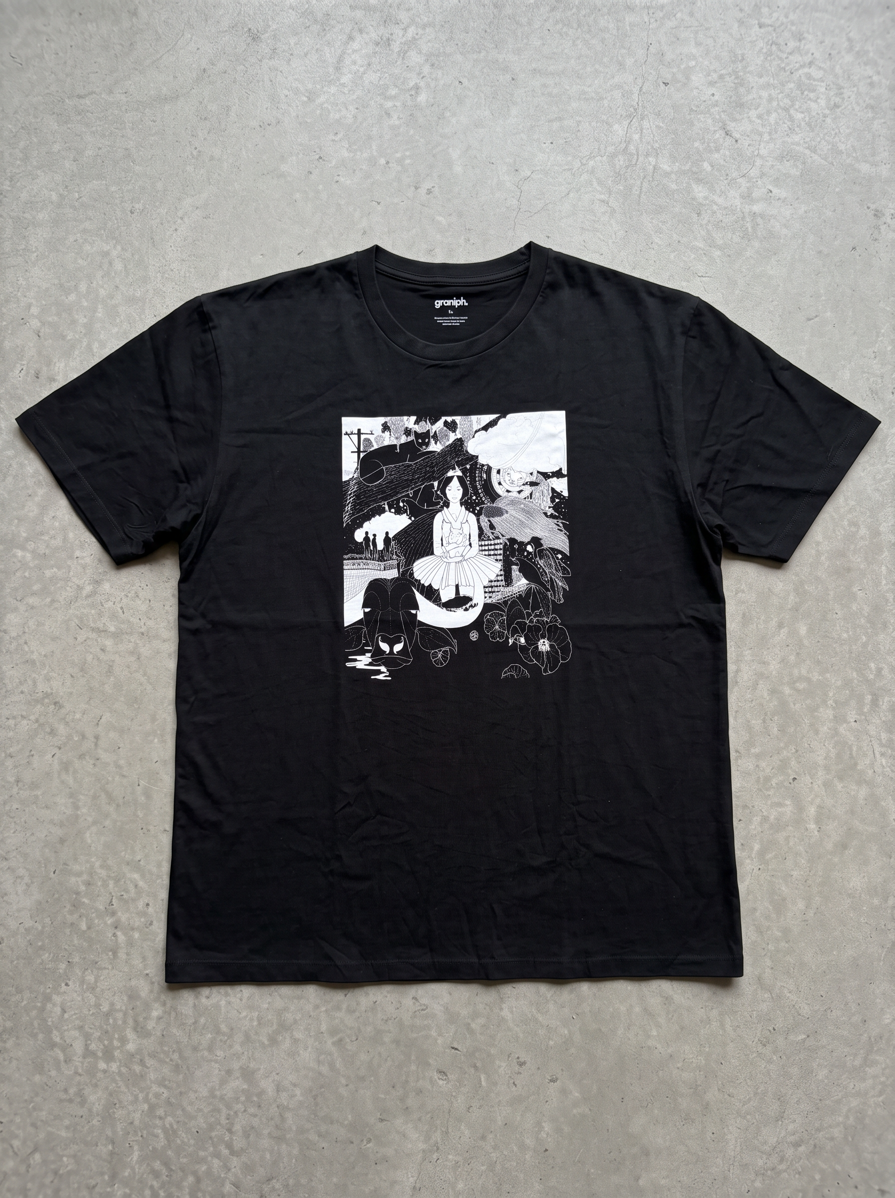 Graniph Surreal Art Graphic Tee